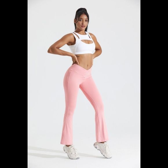 COPY - Pink Flare Crossover Legging - Picture 4 of 9